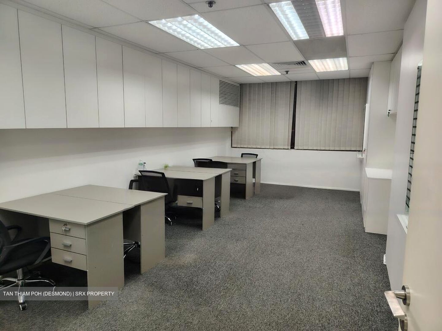 International Plaza (D2), Office #486767491